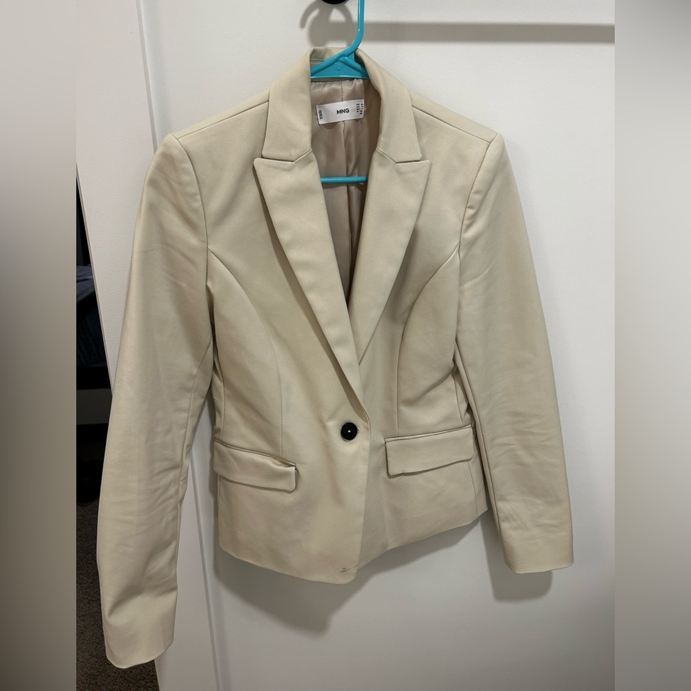 Women’s Suit Jacket Ivory